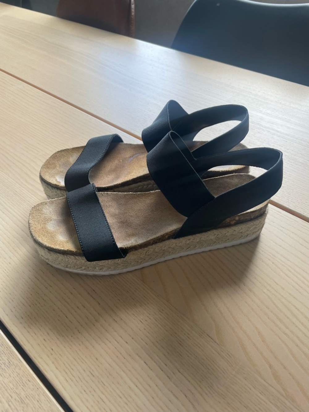 Steve Madden Women's Black Elastic Strap Platform Sandals size 8 ladies sandals